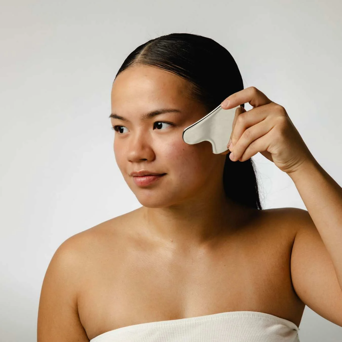 Gua Sha Facial Massage Stone - Image 5